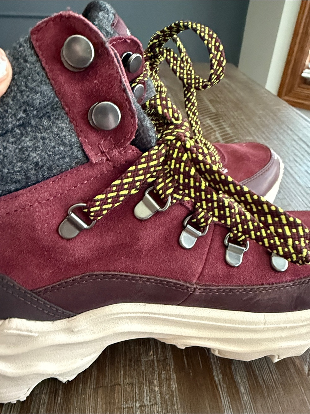 Sorel Kinetic Conquest Winter Waterproof Durable Chunky Sole Ankle Boots Sz 8 - Picture 8 of 13